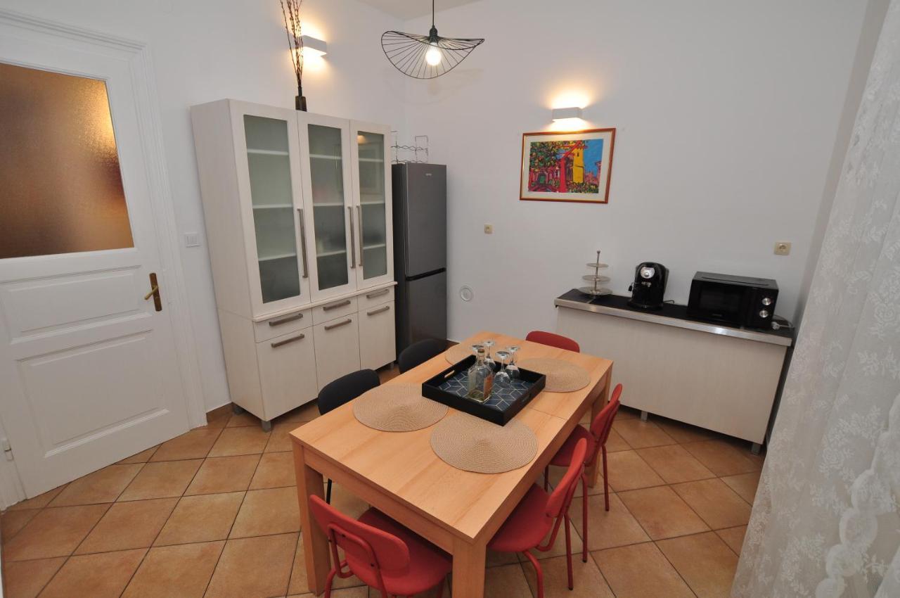 Apartment Moel Split Luaran gambar
